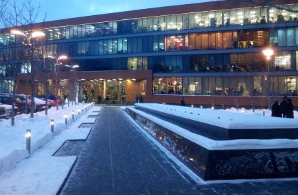 ����� �������� ��������� � �� w plaza (���� �3)