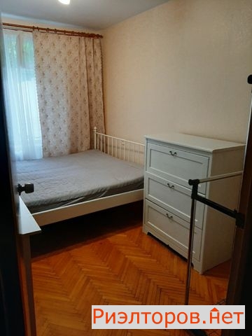 ����� ������� ���������� ����� 10�3 (���� �4)