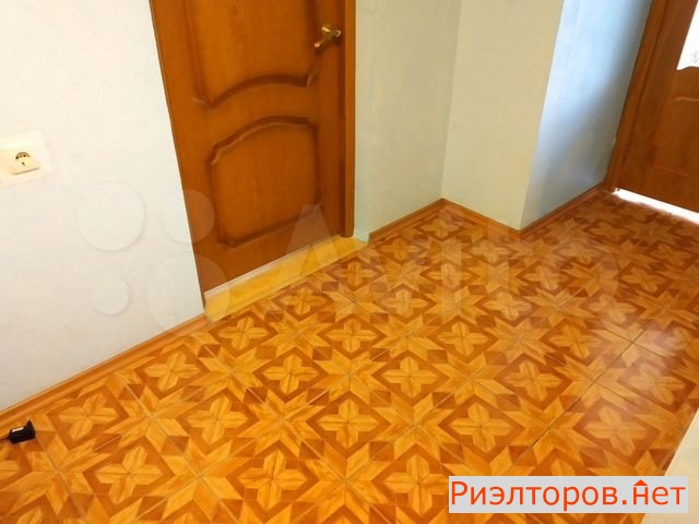 ����� �������� ����� ���������� 10�3 (���� �18)