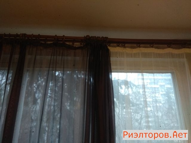 ����� �������� ����������� ����� 10�5 (���� �6)