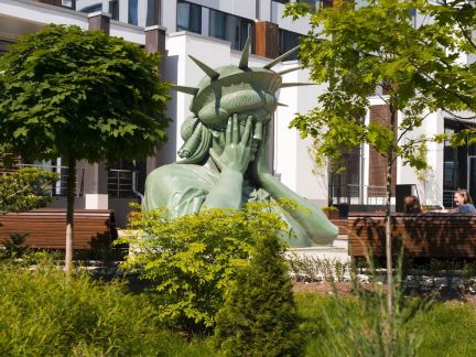 ������ �������� ��������� � �� tribeca apartments (���� �3)
